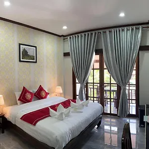 le-khounsok-boutique-hotel.hotelsluangprabang.com/