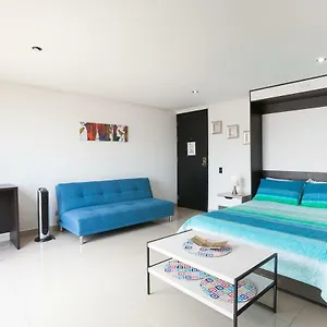  Apartamento Poblado Frontera Colombia